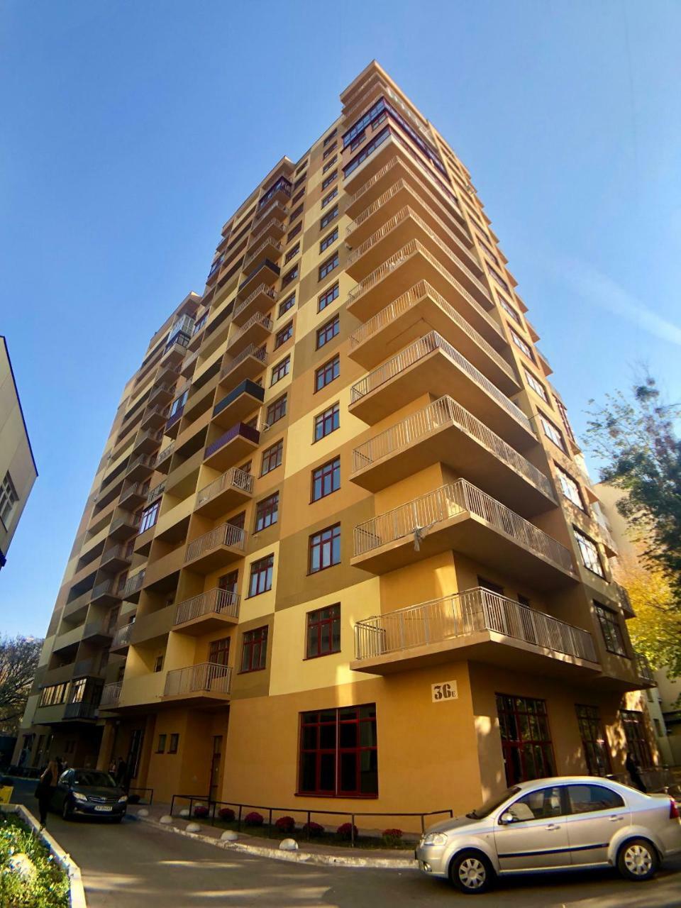 Modern Aparthotel near metro Pecherska Kiew Exterior foto